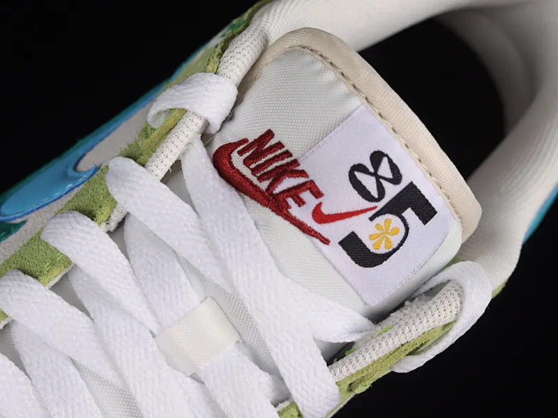 All Categories Nk SB Dunk Series Nk SB Dunk Low Low-top sneakers Nk SB Dunk Low "85" Spring Flower SB low-top sports and leisure sneakers DO9457-125